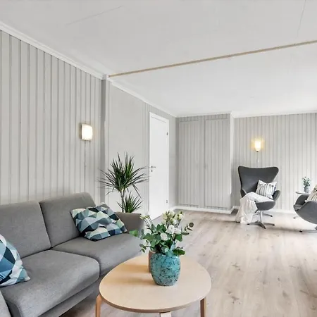 Nice Modern House In With Lovely Patio Apartment Kristiansand