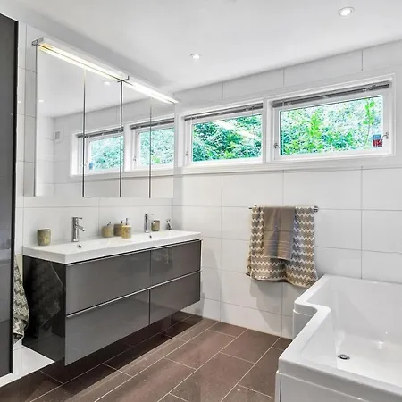 Apartment Nice Modern House In With Lovely Patio Kristiansand