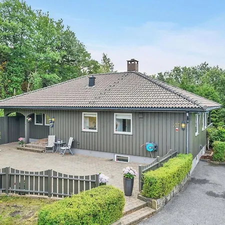 Apartment Nice Modern House In With Lovely Patio Kristiansand