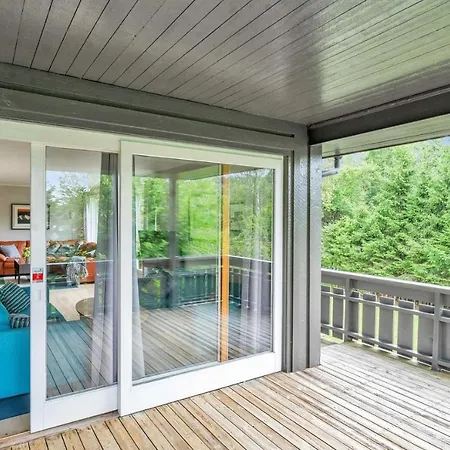 Nice Modern House In With Lovely Patio Kristiansand